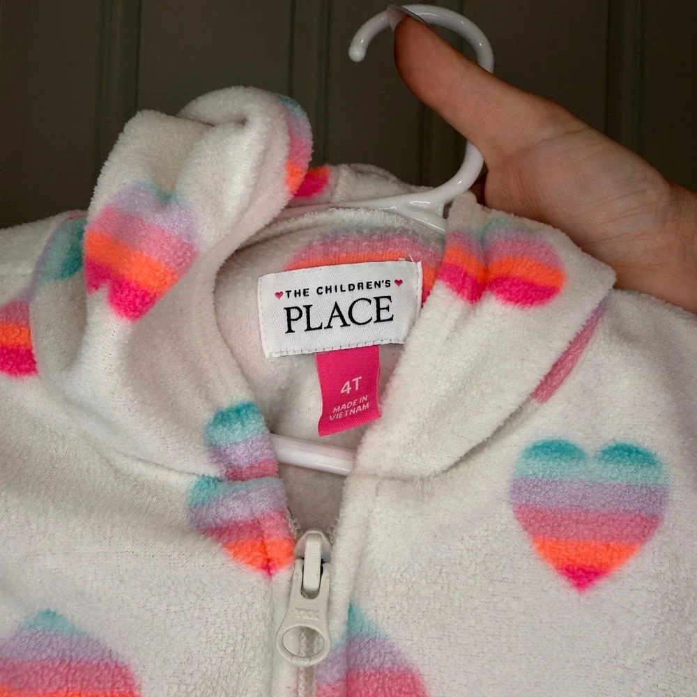 The Childrens Place Girls Fleece Zip‎ Up Hoodie Rainbow Ombre Hearts Size 4T